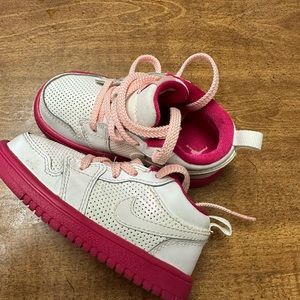 Toddler Jordan ones 6.5c